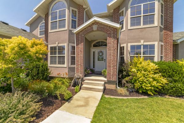 Cost of Transom Window Replacement in Clayton